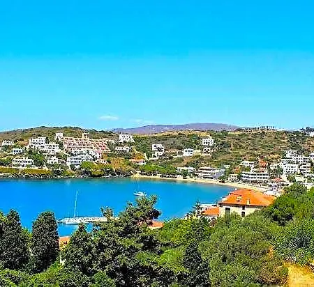 Nefeli Hotel